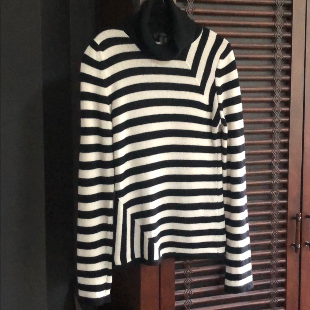 Black and white wool Max Mara sweater